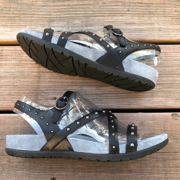 dansko brigitte studded strappy sandal